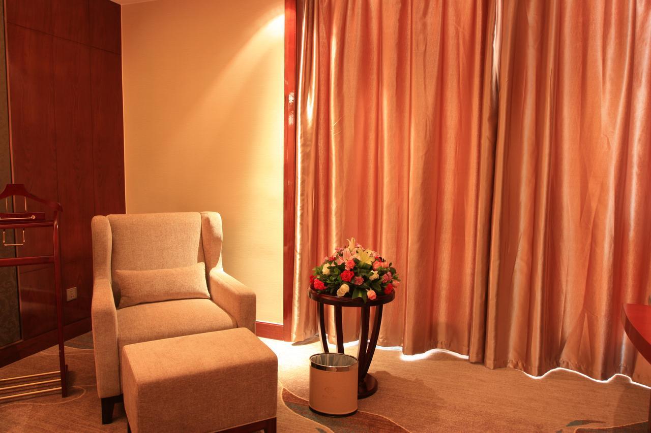 Xining Sapphire Hotel Екстер'єр фото